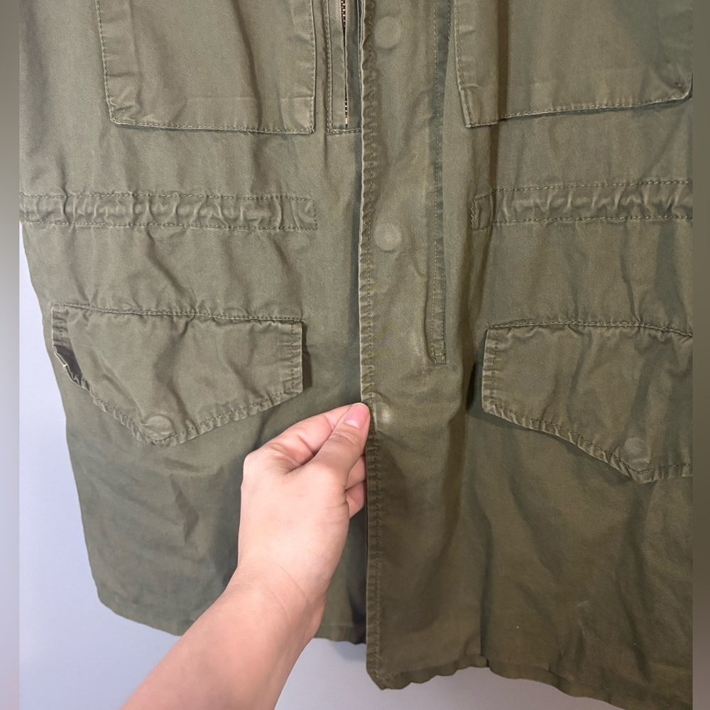 Bluenotes size large Khaki Green Army Utility Vest, zipper front, multi pockets - Picture 7 of 9